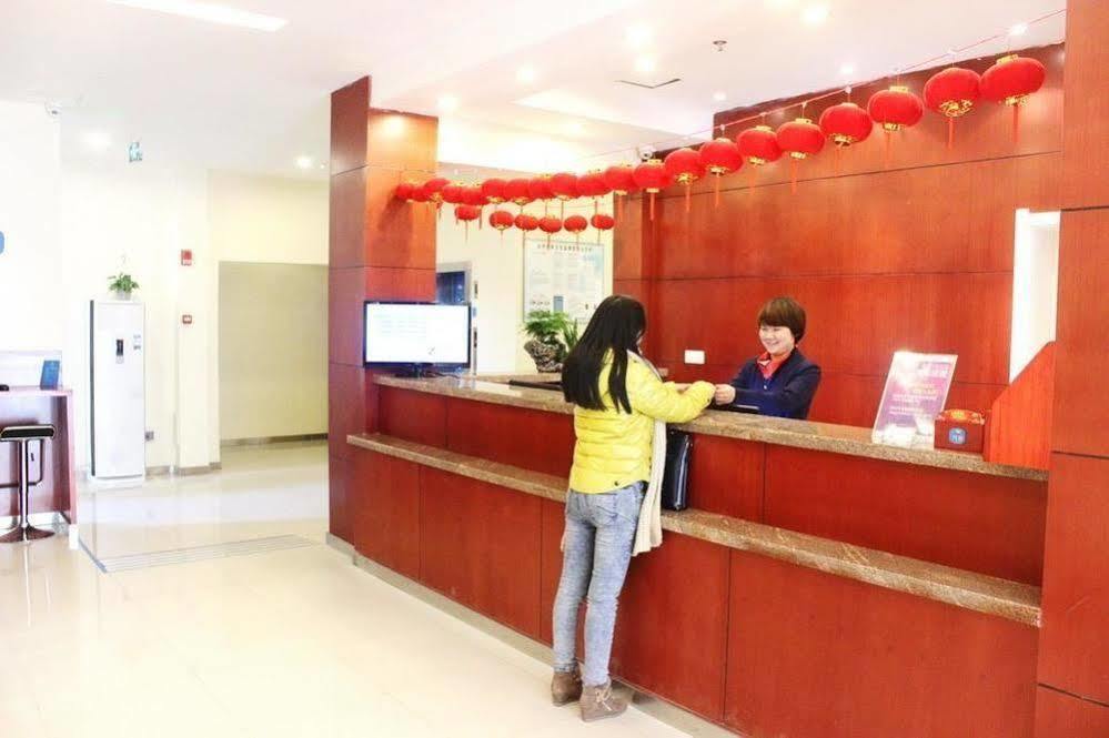 Hanting Hotel Yibin Zhongshan Street エクステリア 写真